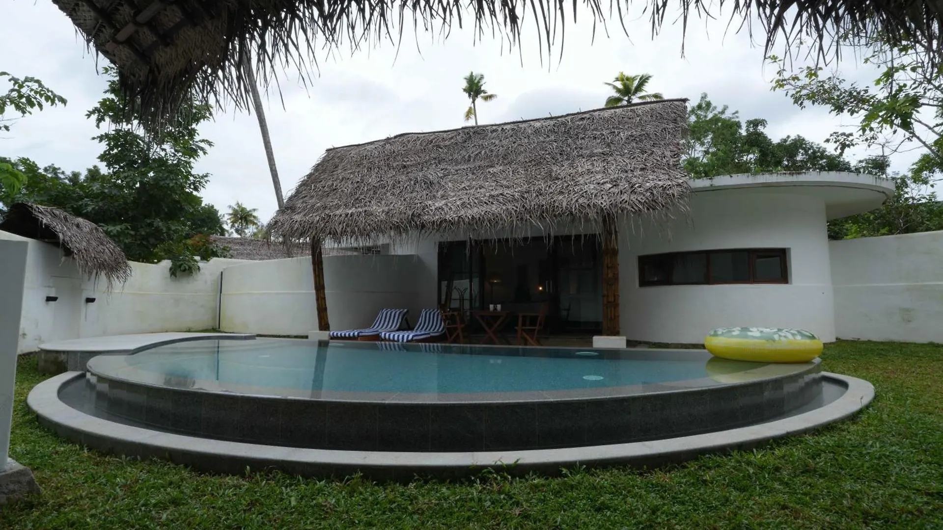 Xandari Pearl Beach Resort Mararikulam