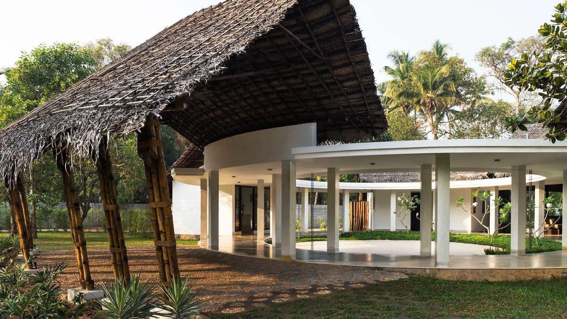 Xandari Pearl Beach Resort Mararikulam