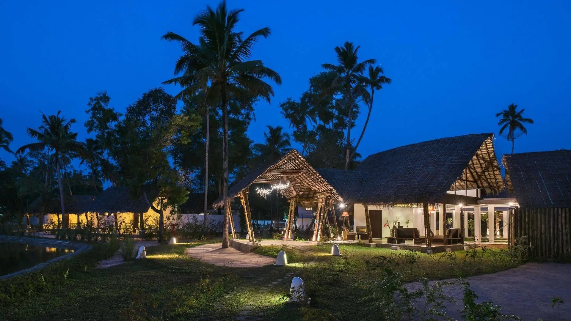 Xandari Pearl Beach Resort Mararikulam